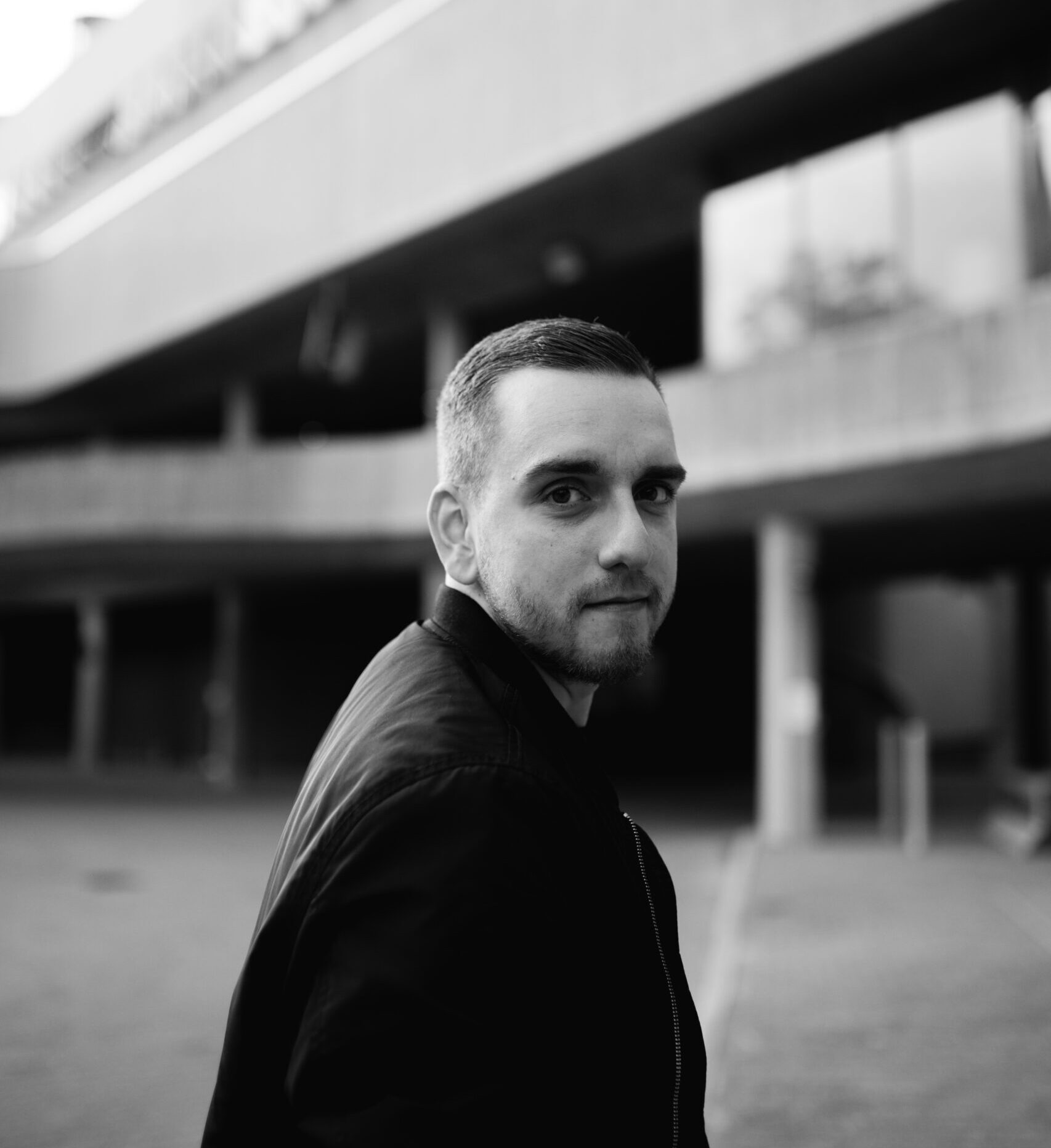 ĖRRØR.A              HARDTECHNO / INDUSTRIAL   HARD-GROOVE / ACID